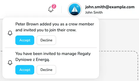 The notification list with a crew invitation and the Accept and Decline buttons